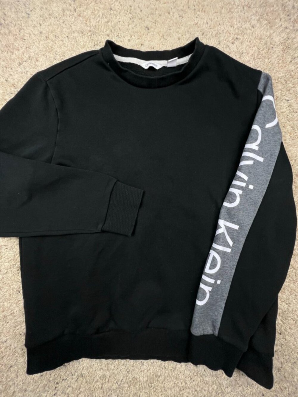 Calvin Klein Sweatshirt Large Black Logo Sweater Pullover Fleece Lined Soft